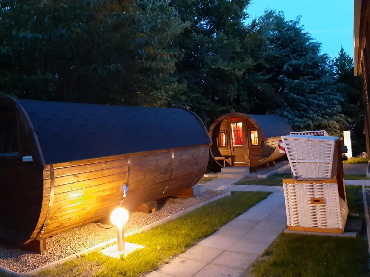 Hotel Columbus Und Glamping Bremerhaven Exteriör bild